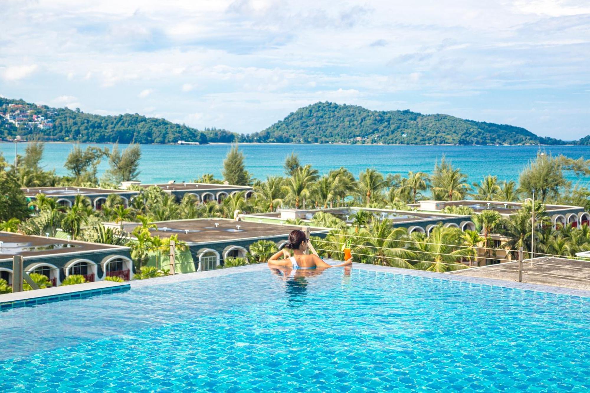 Beachfront 1 Bedroom Infinity Pool Phuket Apartamento *