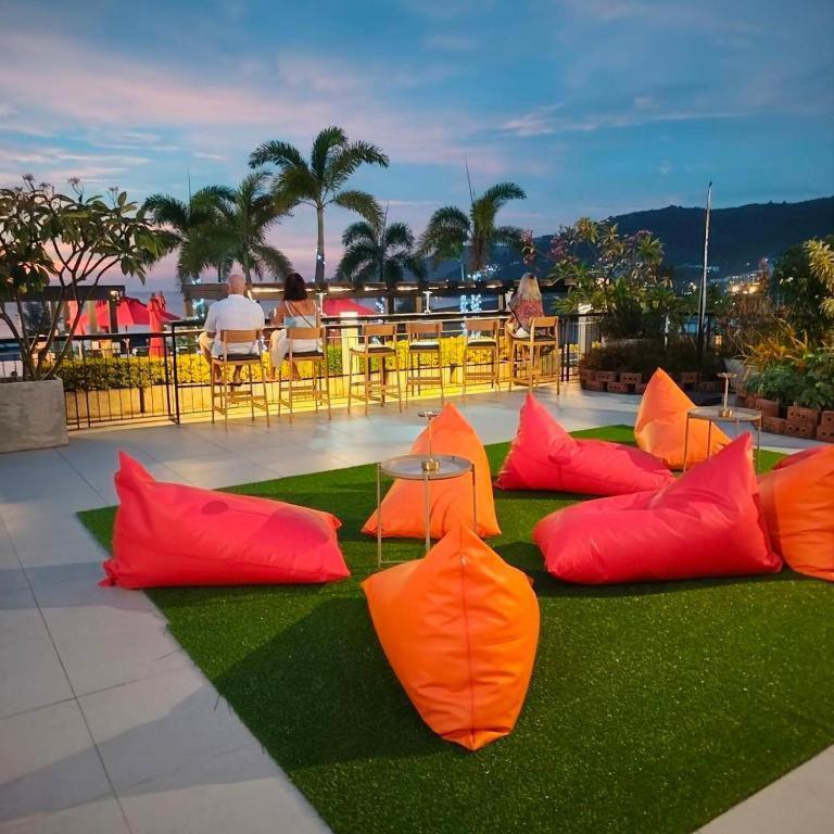 Apartamento Beachfront 1 Bedroom Infinity Pool Phuket